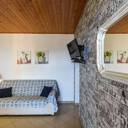 La Paradisa-2 By Interhome Appartement Nisporto
